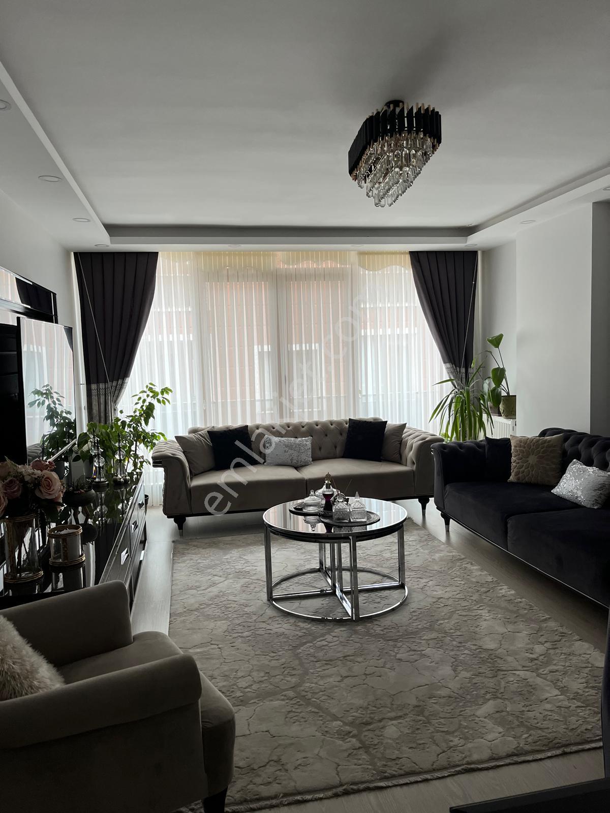 Kocaeli Gebze Cumhuriyet Mah.satılık 4+1 220 M2 Lüx Daire - Görsel 30