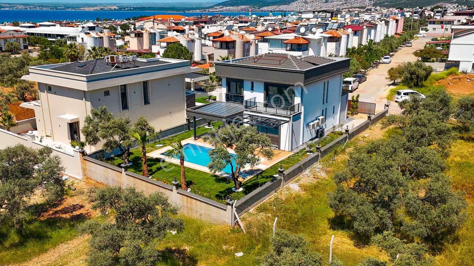 Dıdım Akbükte Denıze 750 Metre, Havuzlu, Tam Müstakıl 5+1 Vılla - Görsel 3