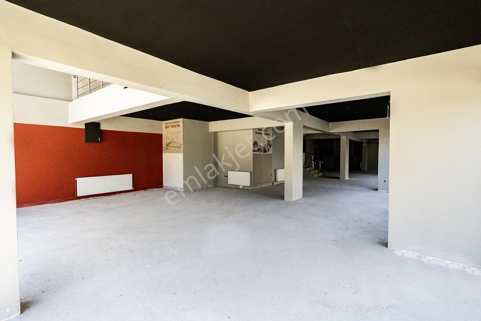 Şemsettin Günaltay Cadde Üzerinde 400 M2 Kiralık Mağza - Görsel 7