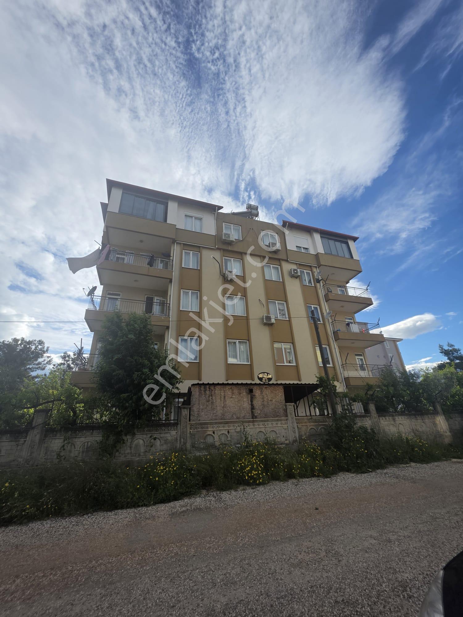 Aydoğmuş Mahallesinde Ayrı Mutfaklı 2+1 Kiralık - Görsel 25