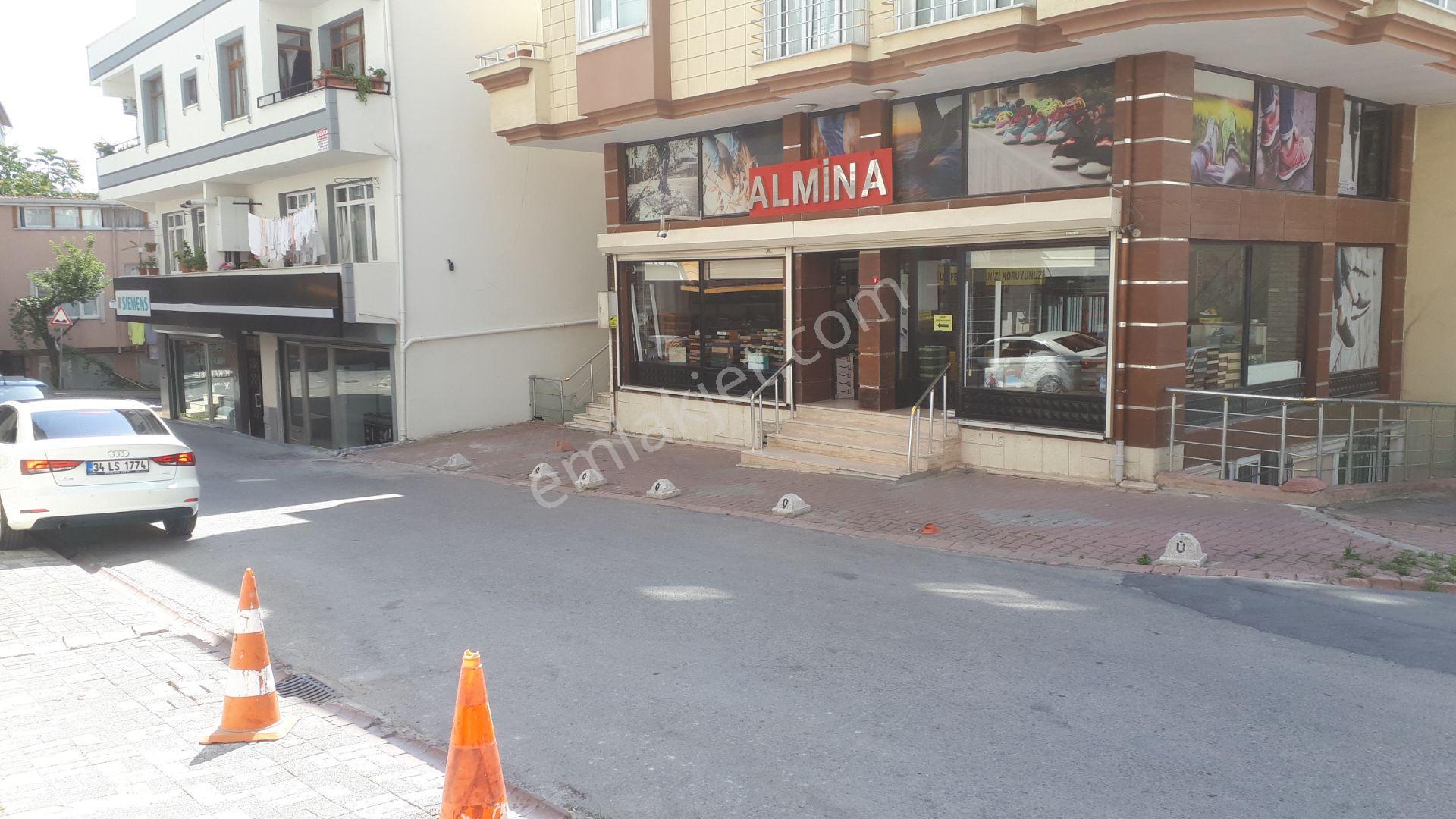 Ünalan Mh Emaara 50 Metre Mesafede Çift Cephe Asma Katlı Dükkan