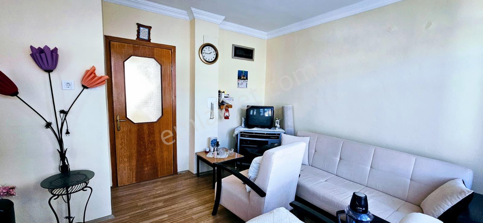 2 Katlı 2 Ayrı Girişli 2 Ayrı Ailenin Rahatça Yaşabilceği Fırsat Kelepir Müstakil Ev - Görsel 4