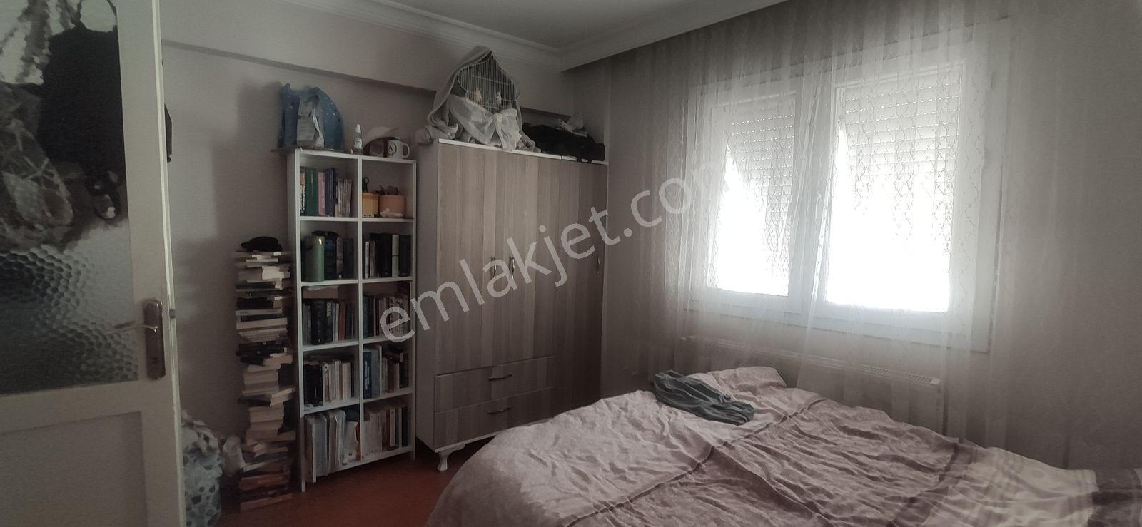 Karşıyaka Nergiz'de Satılık 3+1 Daire