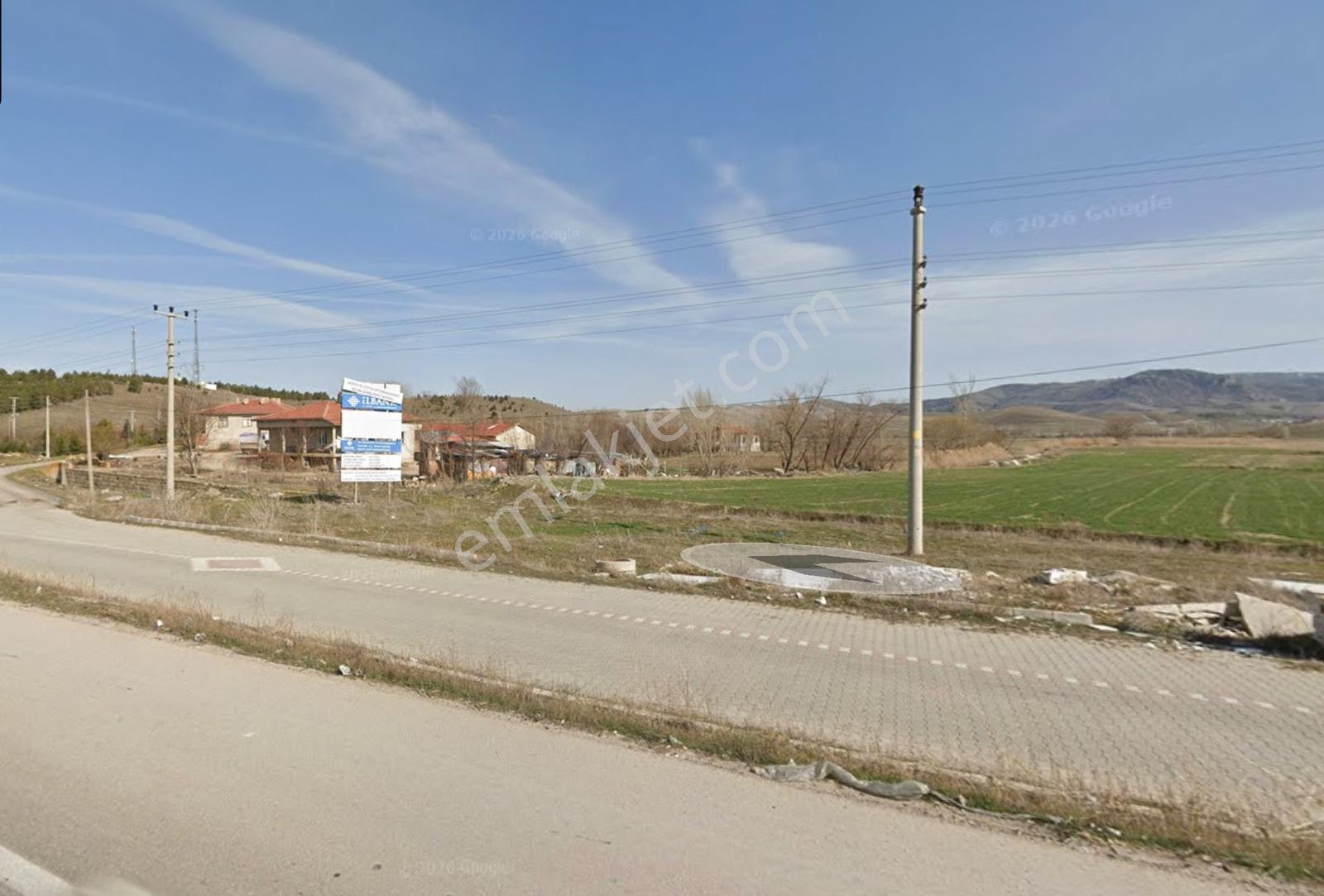 Afyon Akören Bağdat'ta Tek Tapu İmar Planında Satılık Arazi - Görsel 8