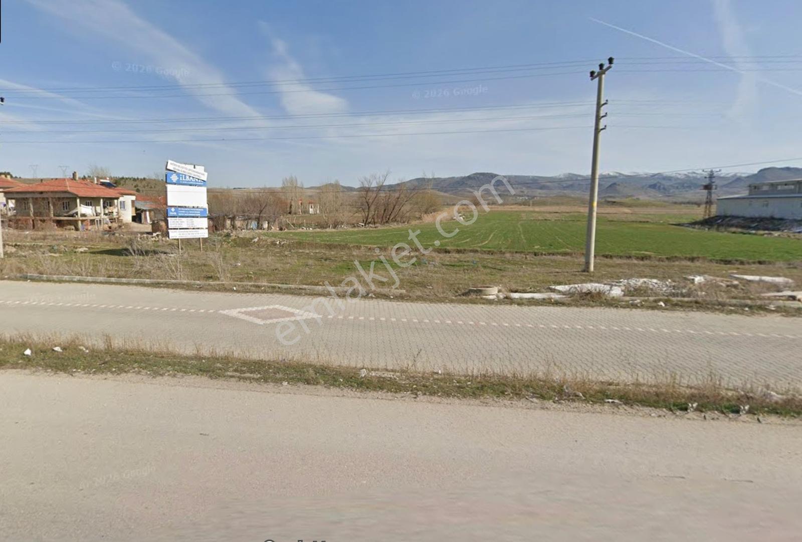 Afyon Akören Bağdat'ta Tek Tapu İmar Planında Satılık Arazi - Görsel 7