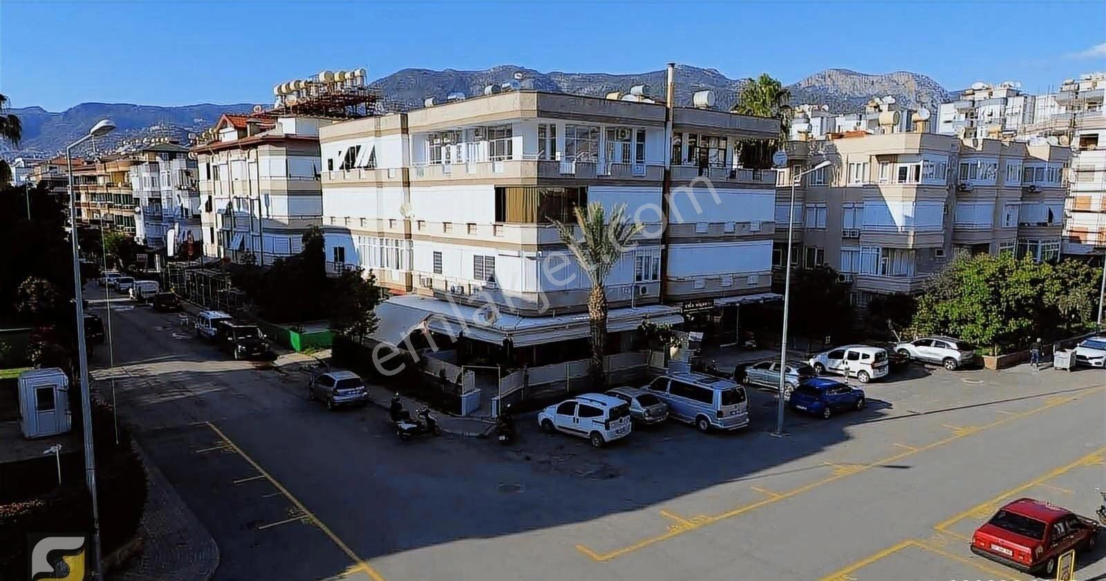 Alanya Oba Gölde Satılık 100 M2 Dükkan - Görsel 2