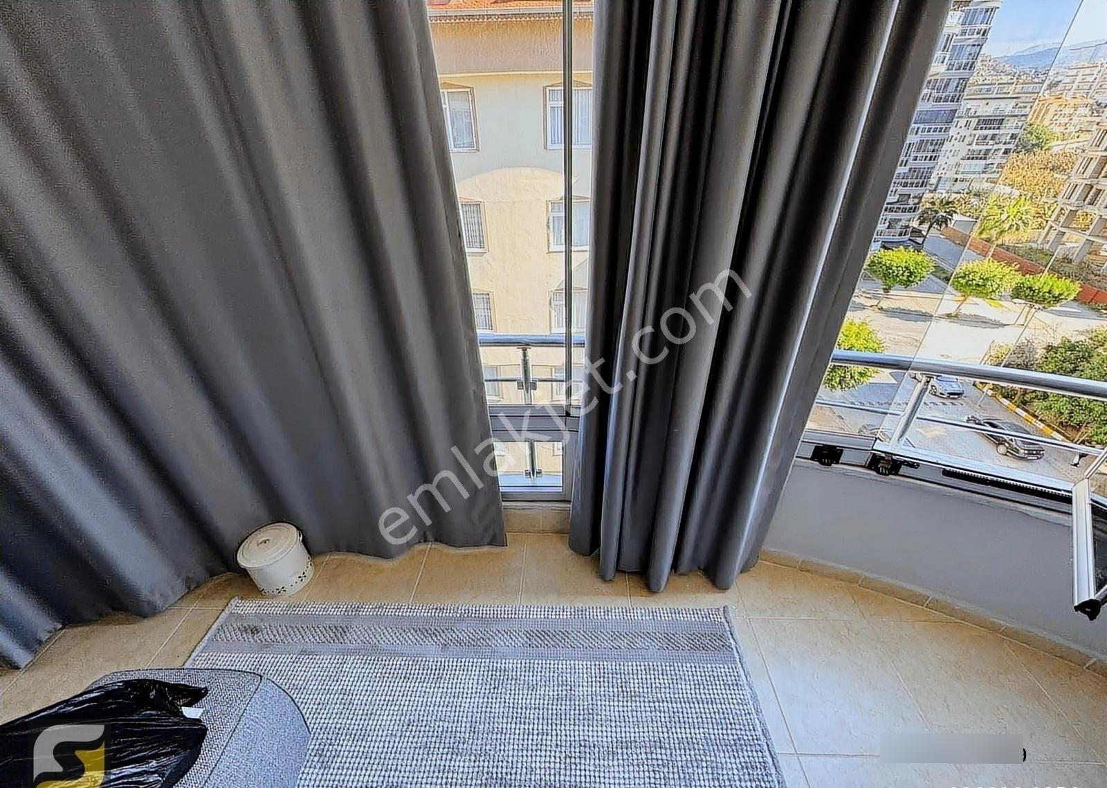 Mahmutlarda Satılık 4+2 Ayrı Mutfak Full Eşyalı Daire - Görsel 31