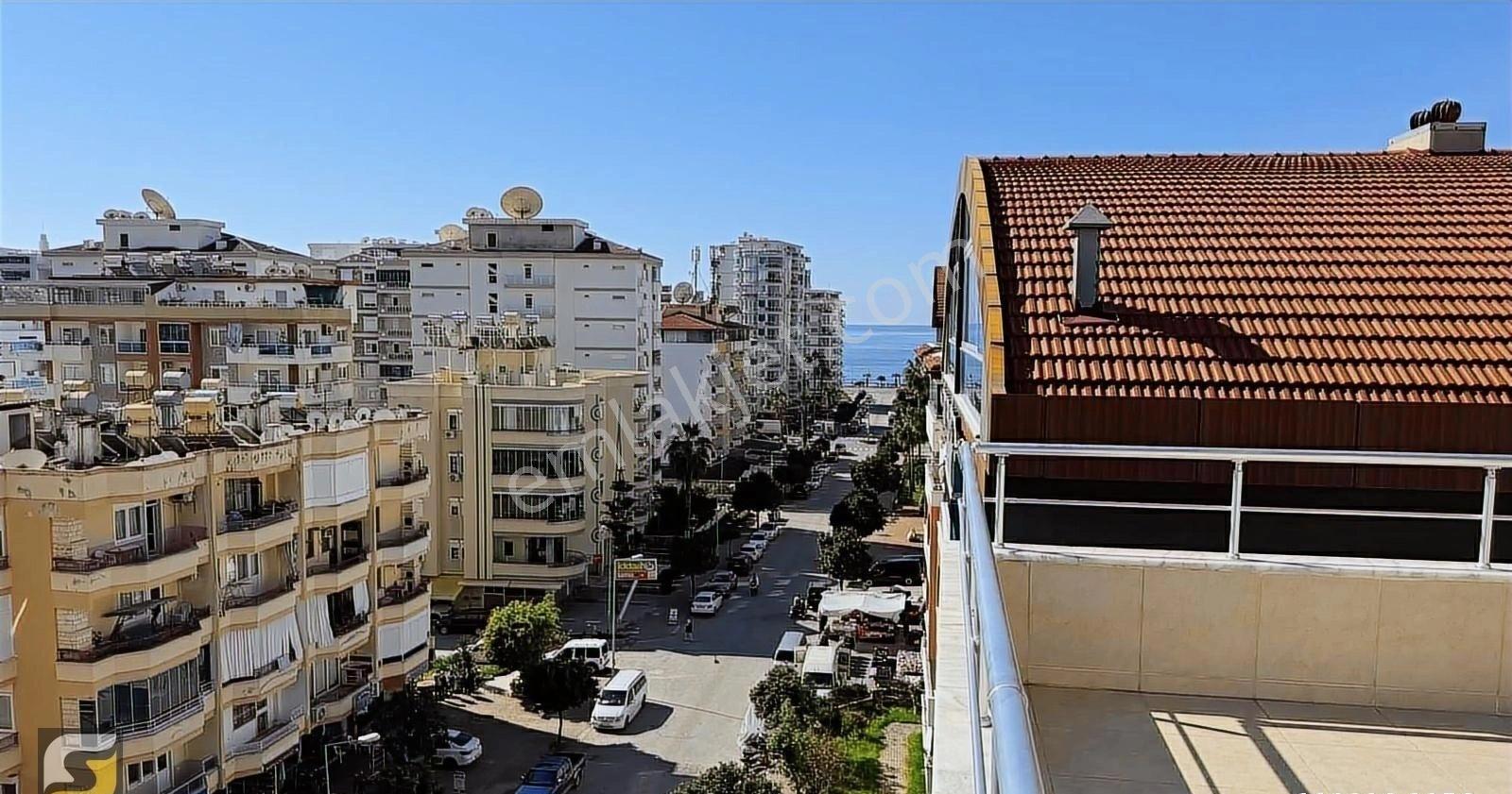 Mahmutlarda Satılık 4+2 Ayrı Mutfak Full Eşyalı Daire - Görsel 17
