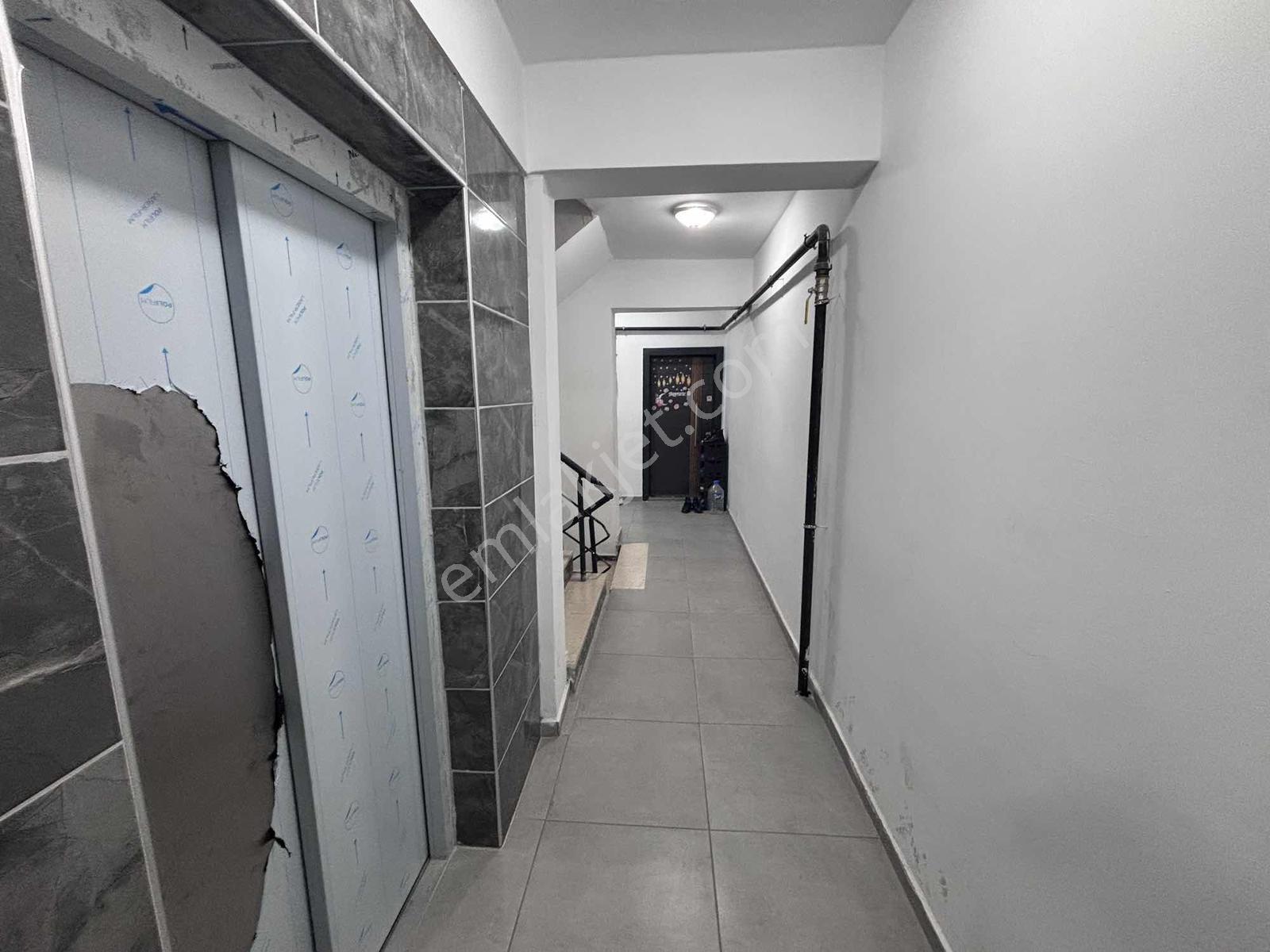 Remax Dem'den Atatürk Mah. Ziraat Bankası Üstü Satılık 3+1daire - Görsel 3