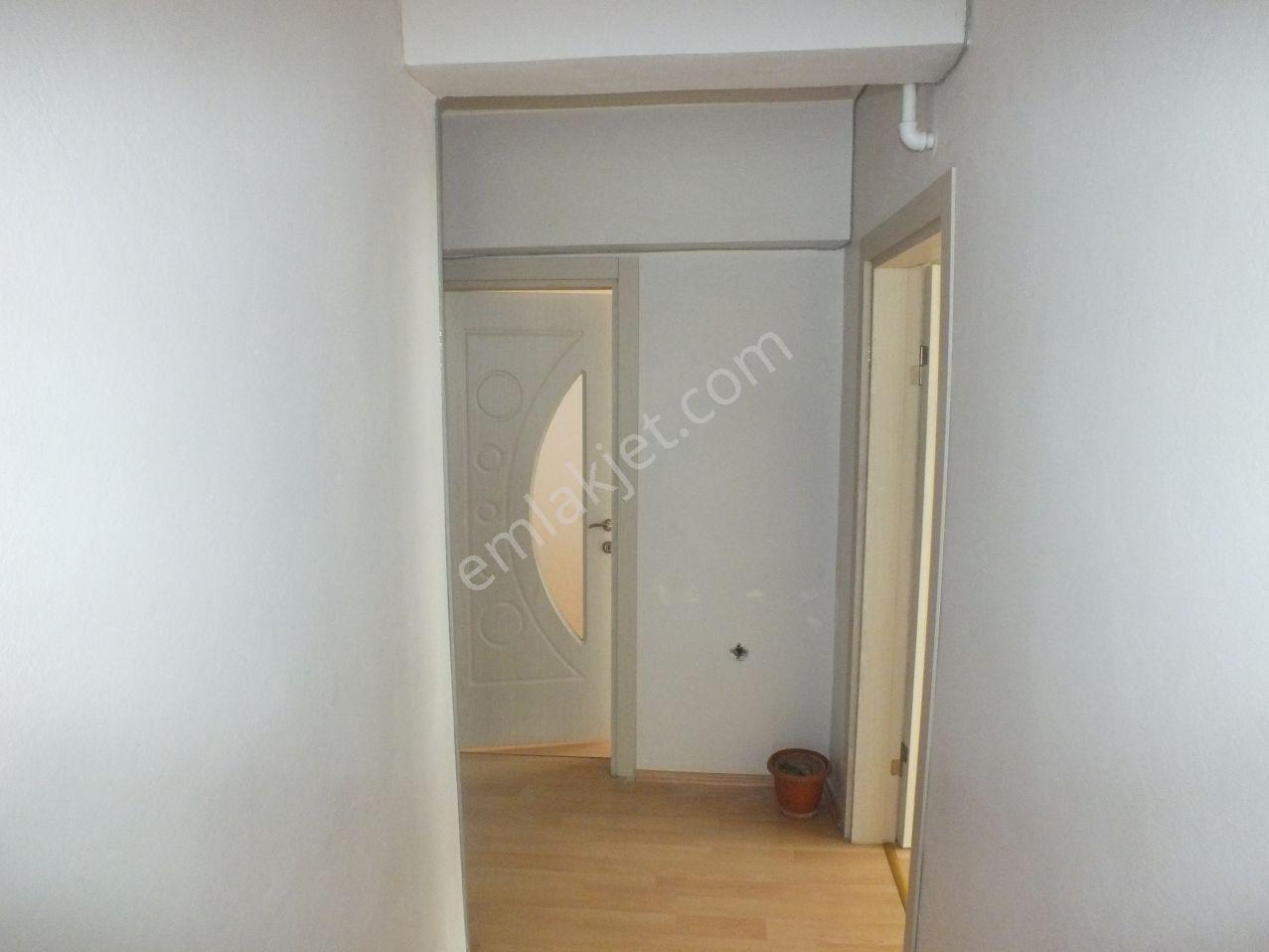 Ali Paşa’da Bulvara Yakın Ece Sitesinde Geniş Ve Ferah Ara Kat Kiralık 3+1 Daire - Görsel 17