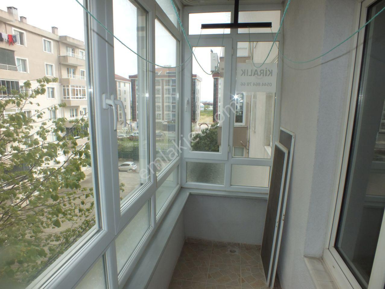 Ali Paşa’da Bulvara Yakın Ece Sitesinde Geniş Ve Ferah Ara Kat Kiralık 3+1 Daire - Görsel 11
