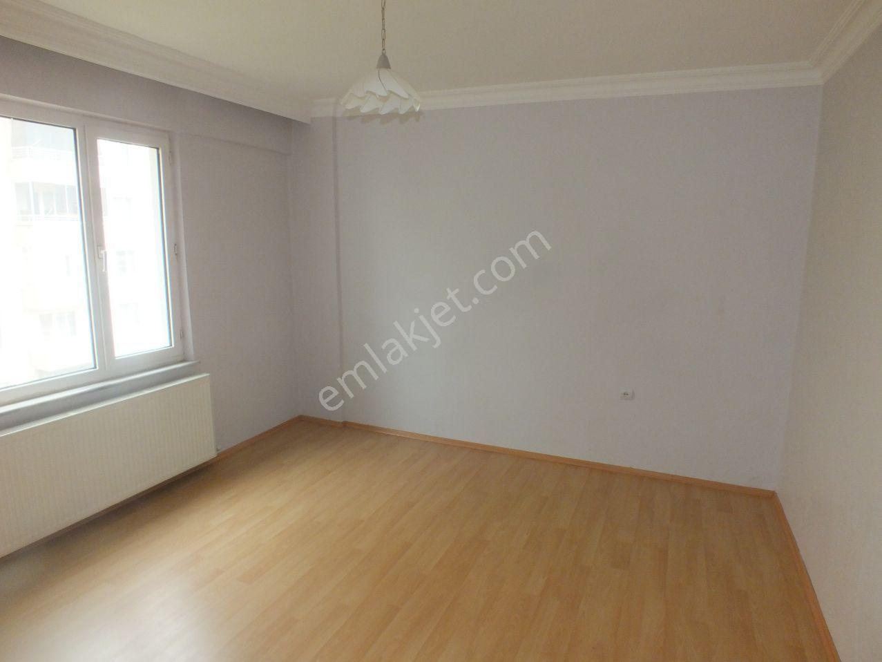 Ali Paşa’da Bulvara Yakın Ece Sitesinde Geniş Ve Ferah Ara Kat Kiralık 3+1 Daire - Görsel 8