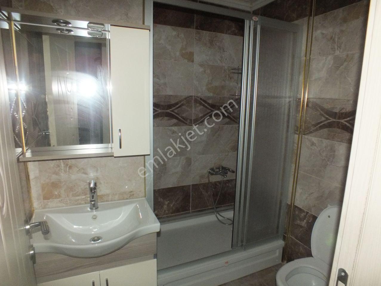 Ali Paşa’da Bulvara Yakın Ece Sitesinde Geniş Ve Ferah Ara Kat Kiralık 3+1 Daire - Görsel 24