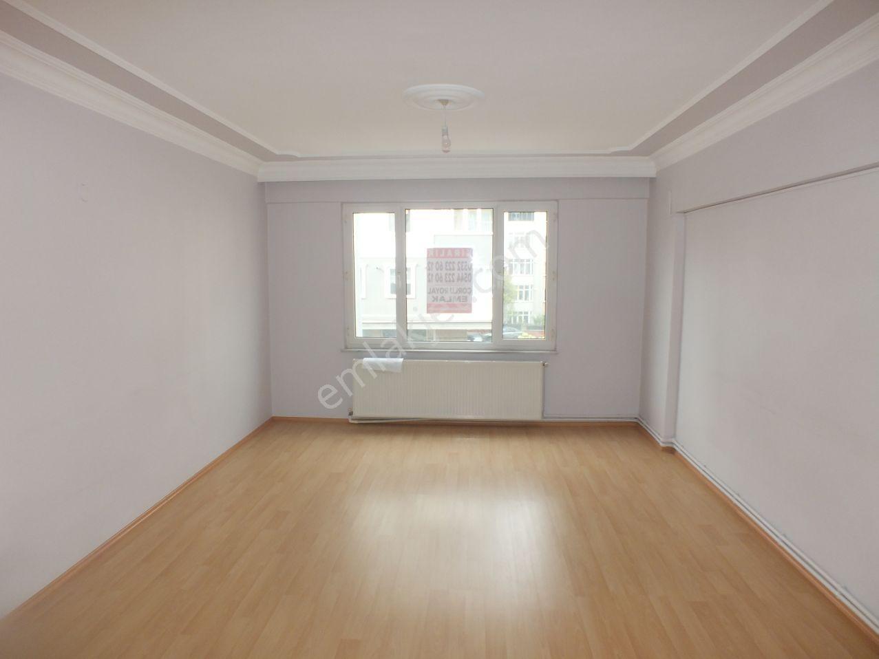 Ali Paşa’da Bulvara Yakın Ece Sitesinde Geniş Ve Ferah Ara Kat Kiralık 3+1 Daire - Görsel 4
