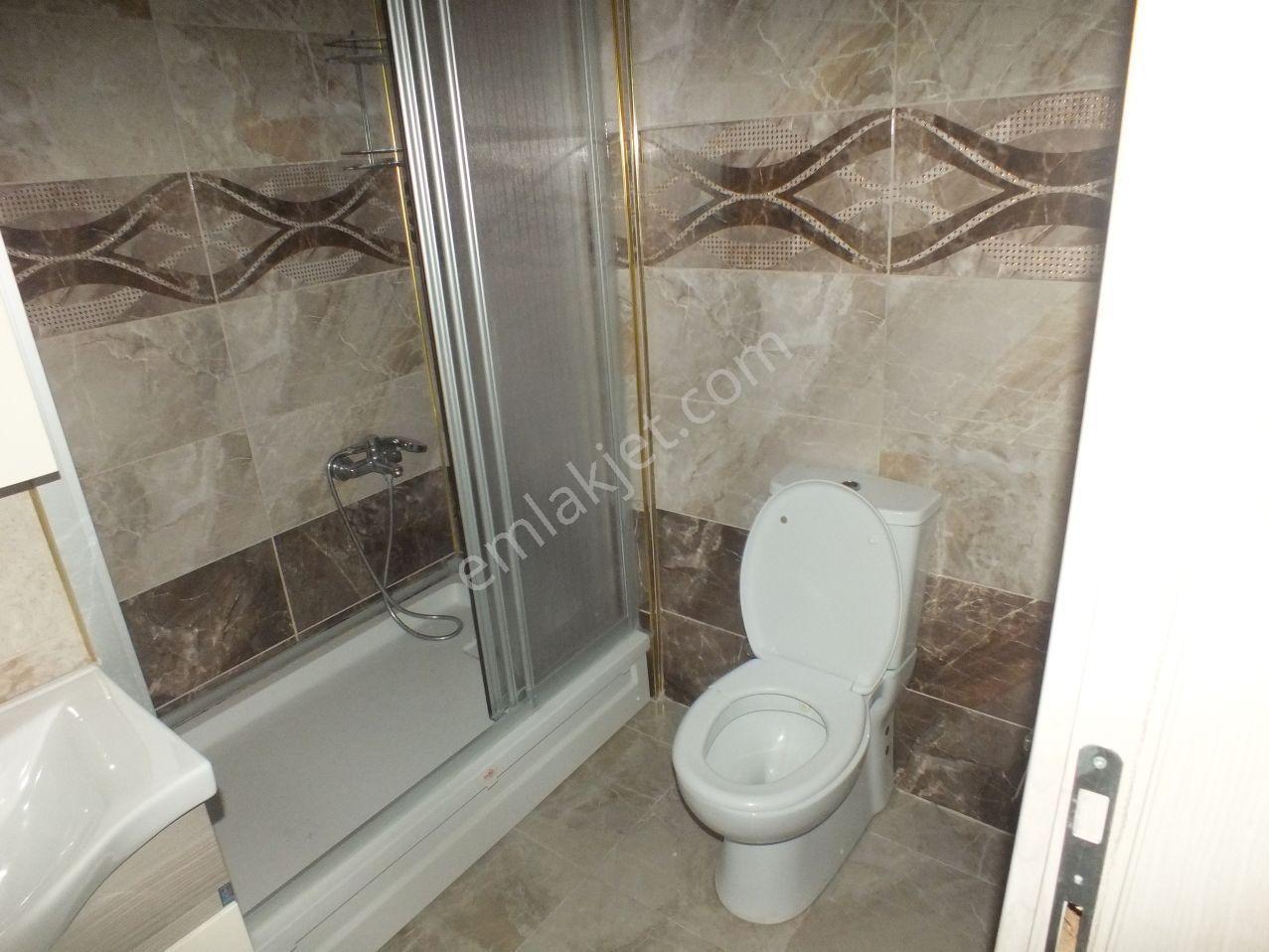 Ali Paşa’da Bulvara Yakın Ece Sitesinde Geniş Ve Ferah Ara Kat Kiralık 3+1 Daire - Görsel 26