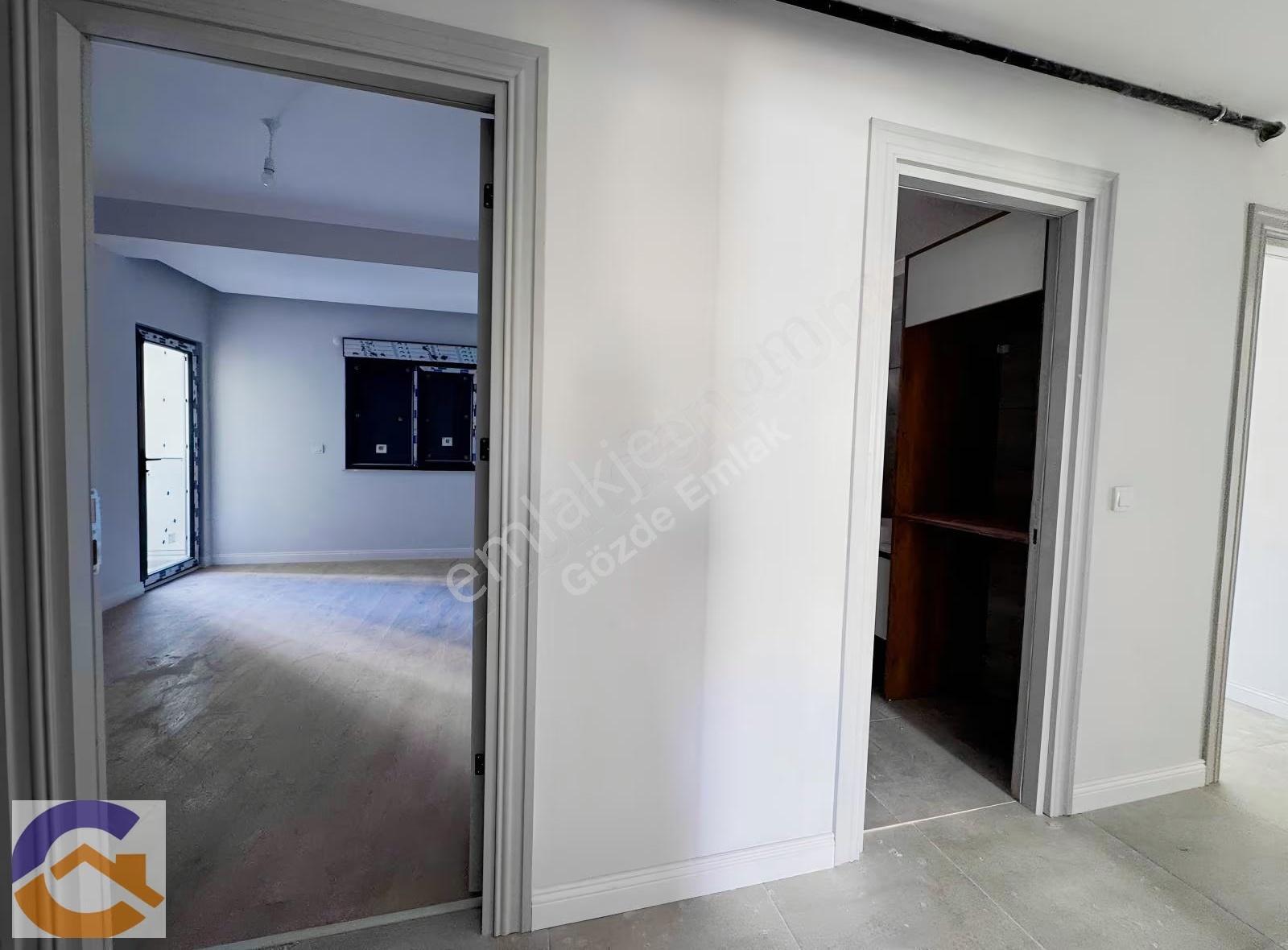 Petrol İş Mh Satılık Ön Cephe Ara Kat 100m2 Net 3+1 Güney Cephe - Görsel 28