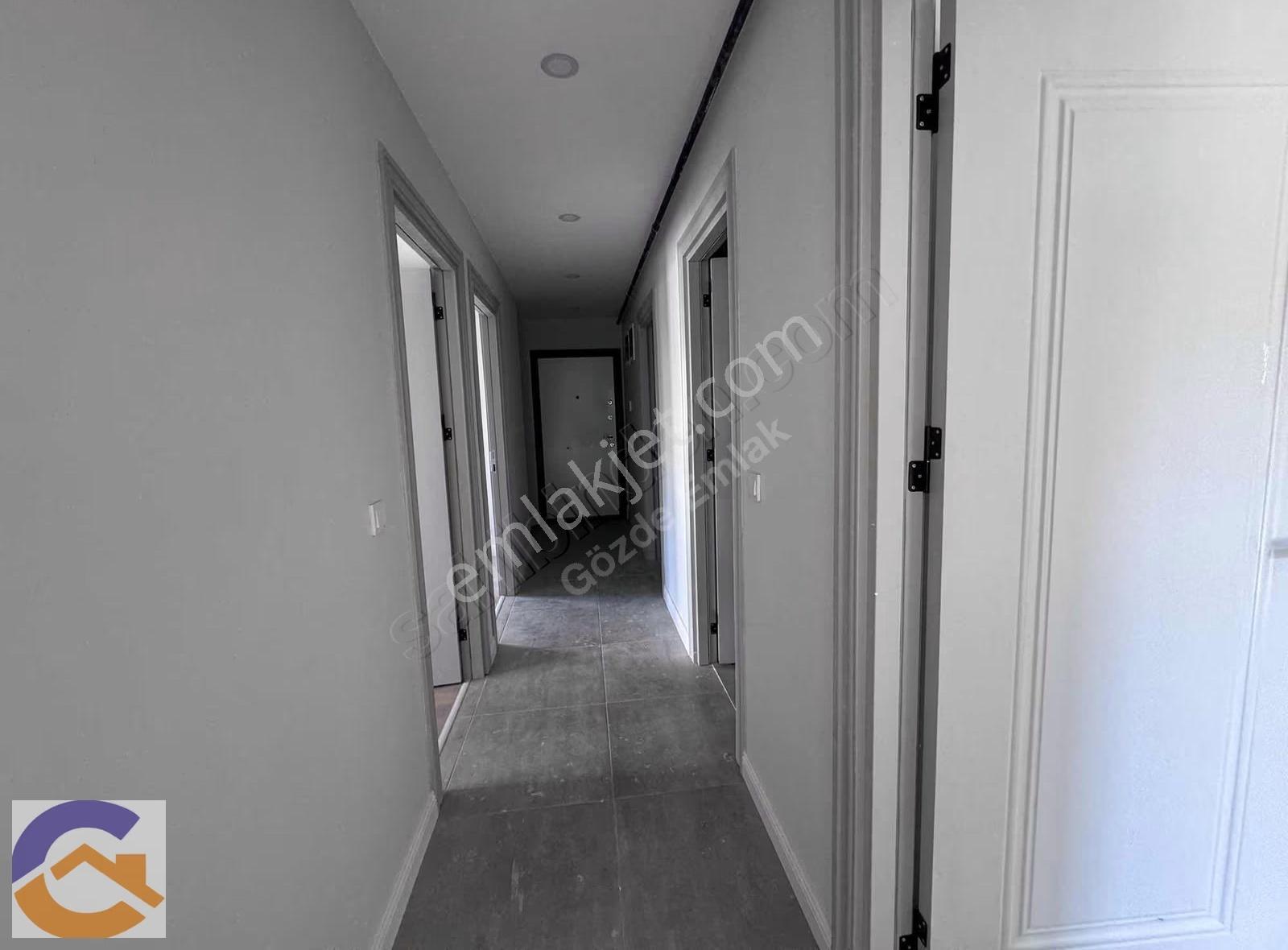 Petrol İş Mh Butik Bina Ara Kat 100m2 Net 3+1 Çift Balkon - Görsel 13