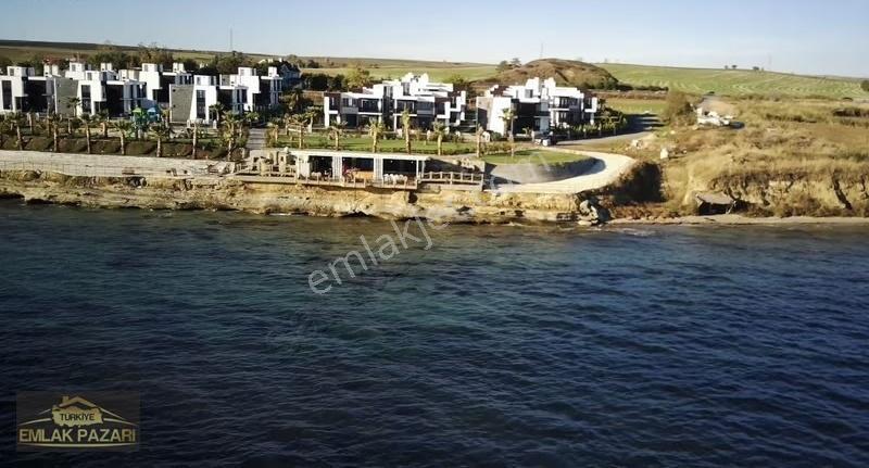 Karaevli Sahili Denize Sıfır Havuzlu Lüks 6+1 Villa Full Eşyalı