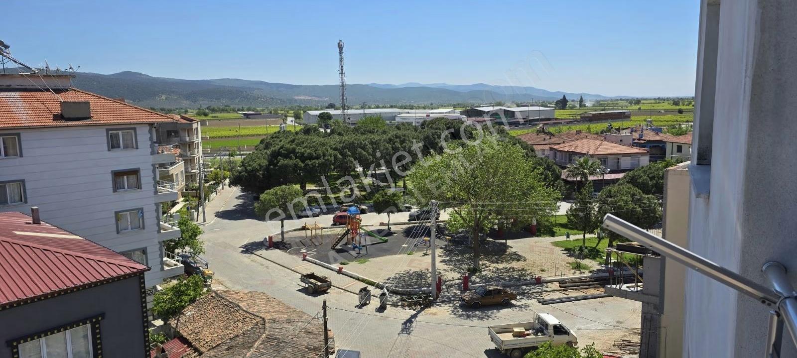 Ayverdi Emlakdan Merkezde Asansörlü Geniş 3+1 Satılık Daire - Görsel 22