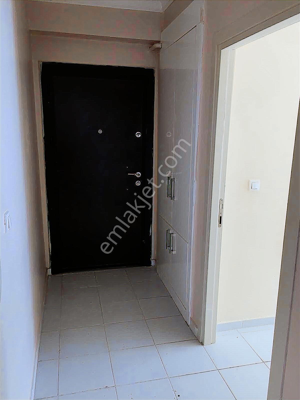 Çayırova Akse Sandoz City'de Satılık 3+1 Arakat Daire - Görsel 32