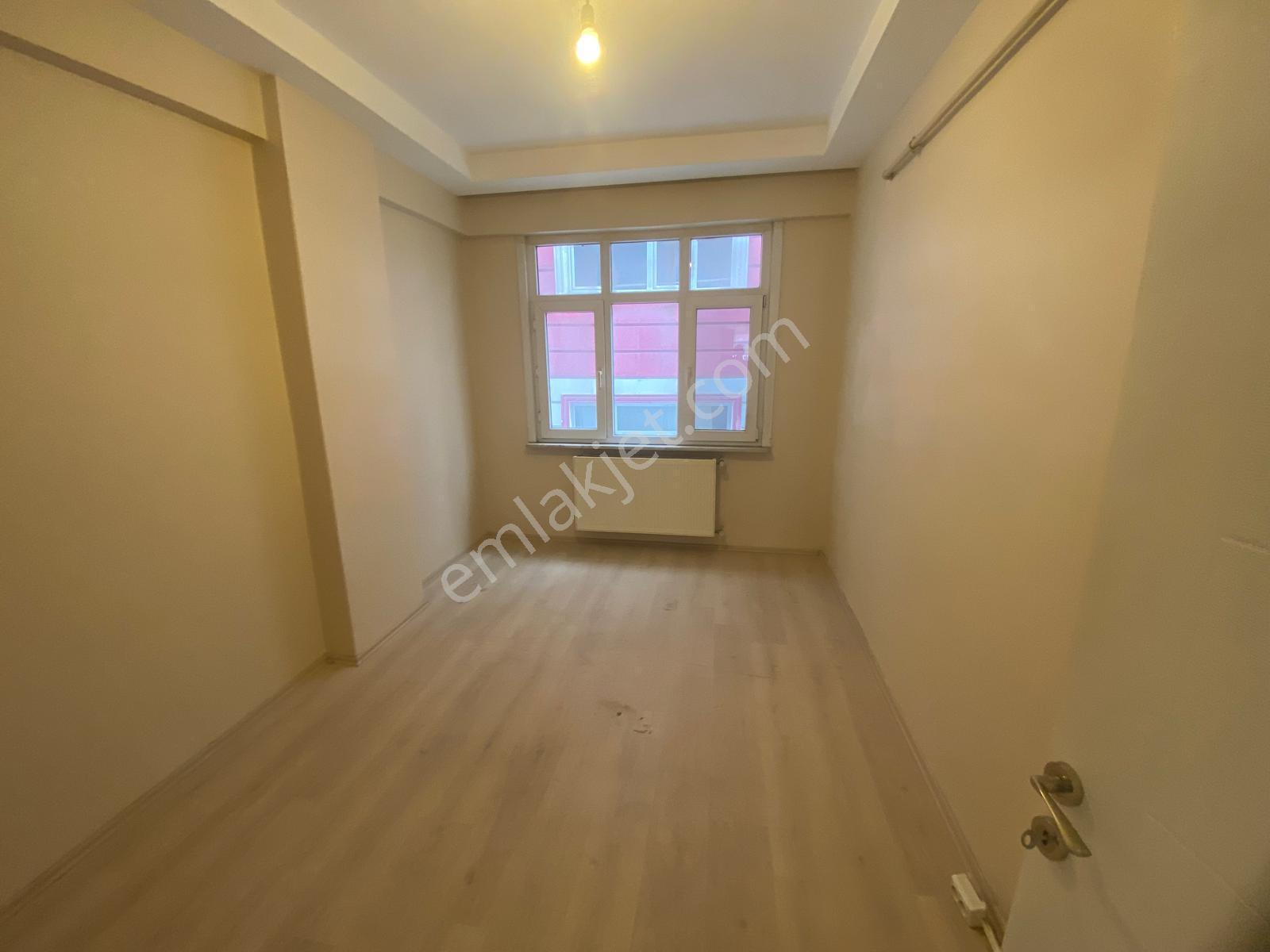 B.evler Çamlık Caddesinde Kentsel Dönüşüme Hazır 3+1 Ara Kat - Görsel 8