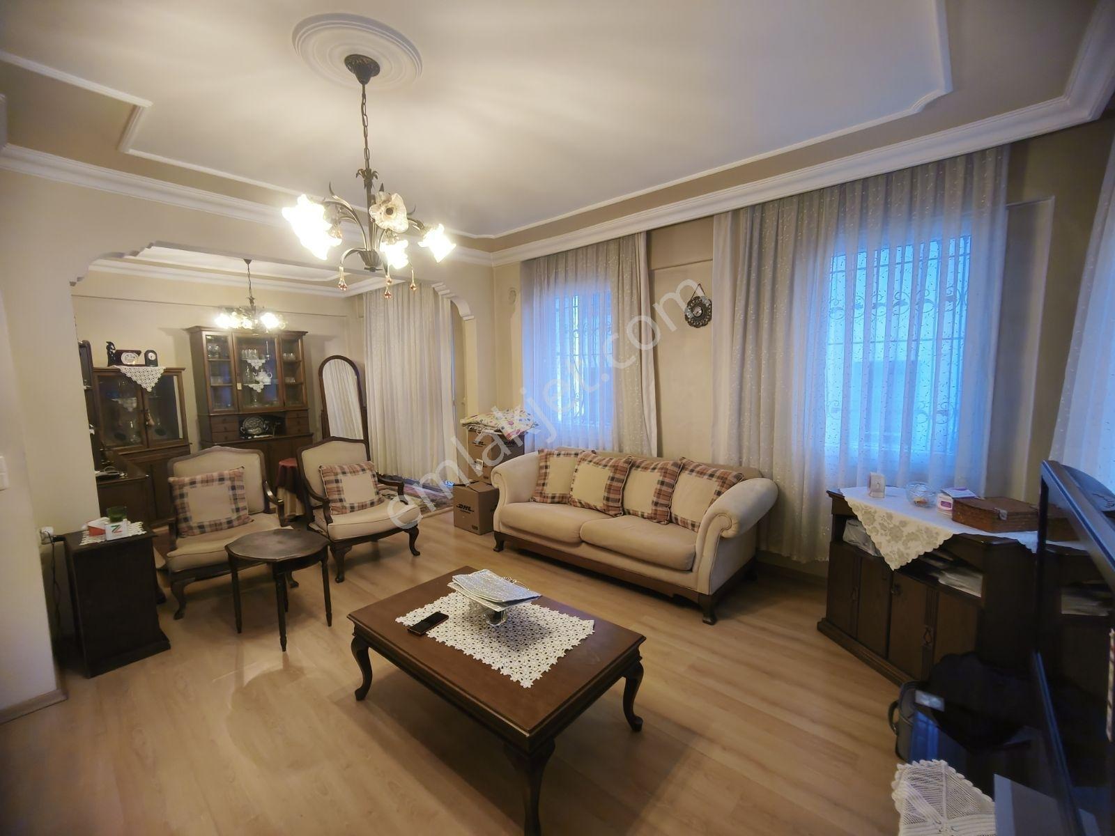 Tuzlaı Mahhallesınde Kapalı Mutfak 2+1 120m2, Satılık Daire - Görsel 2