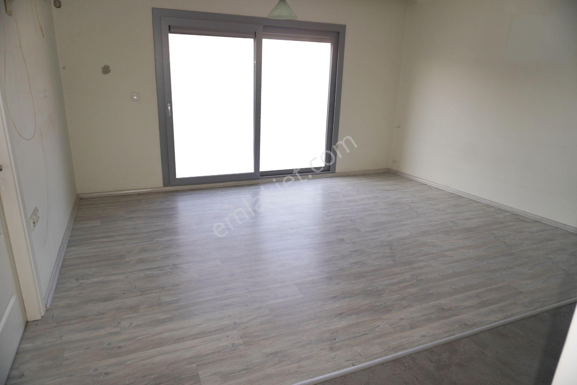 Çiğli Ataşehirde İzban Tranway Yürüme Mesafesinde 1+1 Daire - Görsel 11