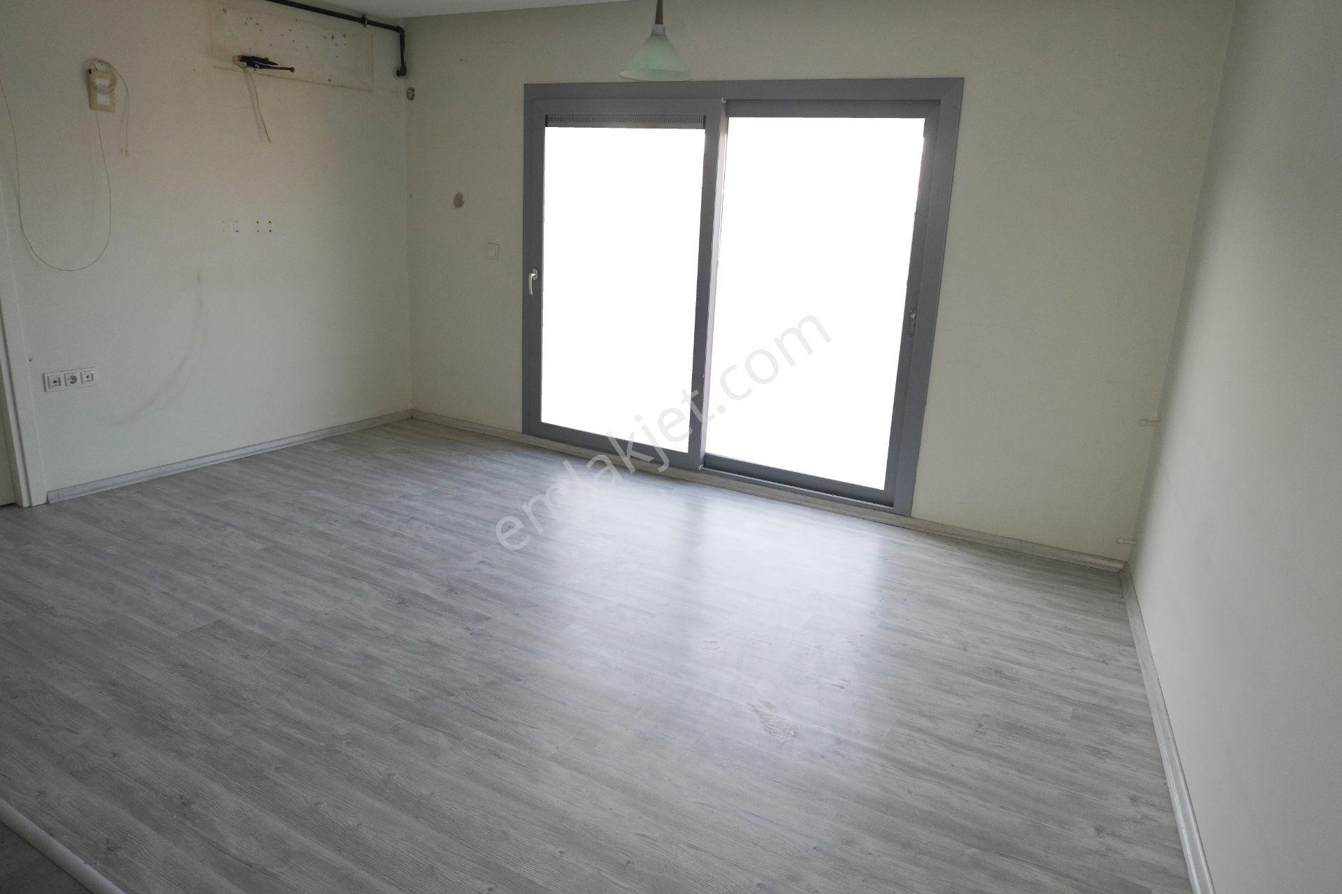 Çiğli Ataşehirde İzban Tranway Yürüme Mesafesinde 1+1 Daire - Görsel 14