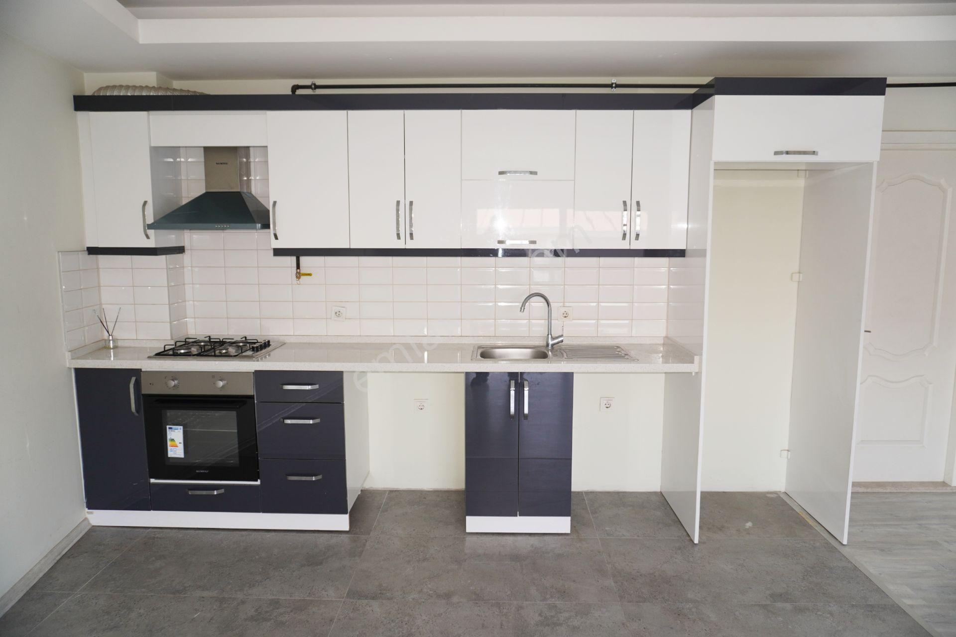 Çiğli Ataşehirde İzban Tranway Yürüme Mesafesinde 1+1 Daire - Görsel 9