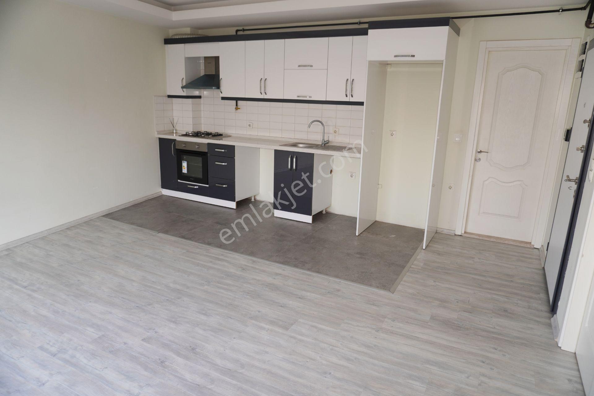 Çiğli Ataşehirde İzban Tranway Yürüme Mesafesinde 1+1 Daire - Görsel 4