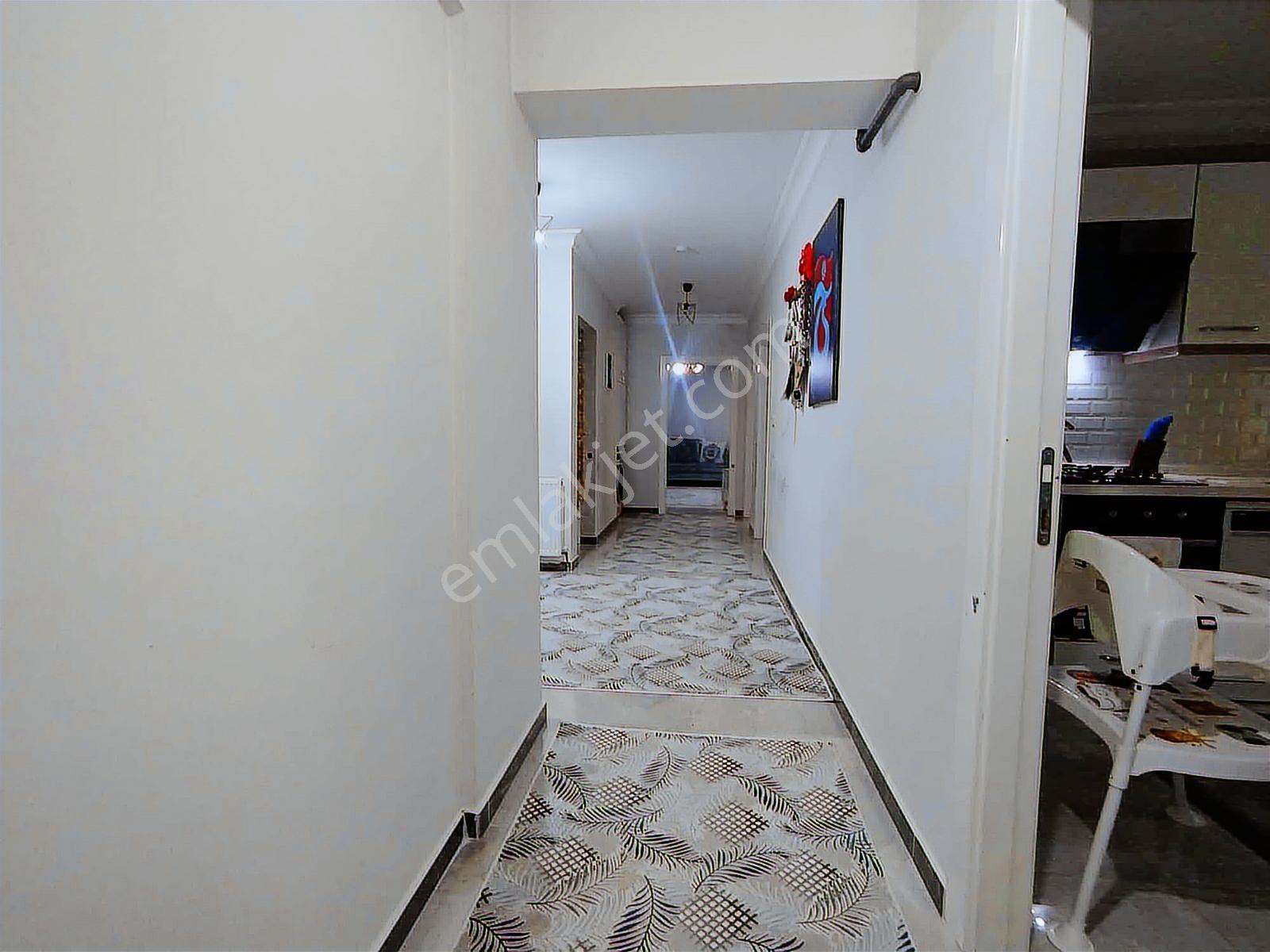 Ova Markete Yakın Yüksek Giriş Konumunda 3+1yapılı Teras Balkonl - Görsel 23