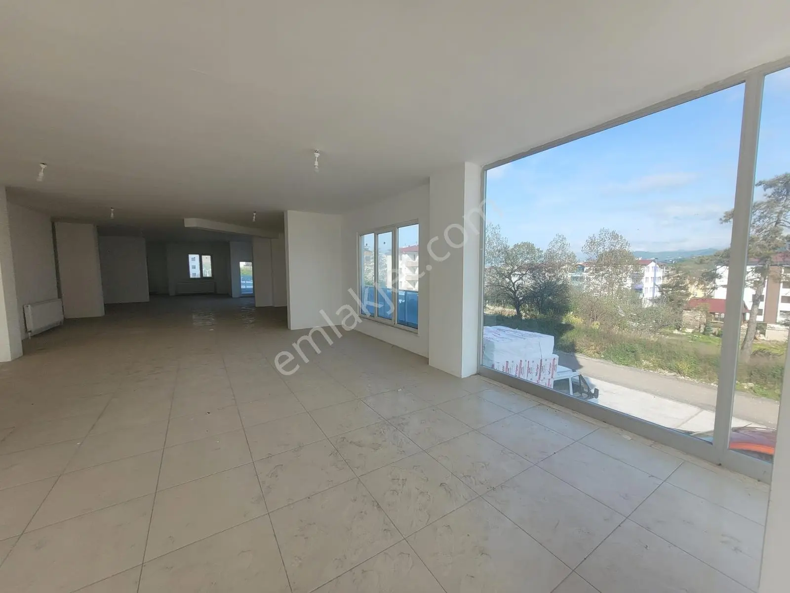 Şahincili'de Cadde Cepheli Kiralık İş Yeri | Merkezi Konum - Görsel 16