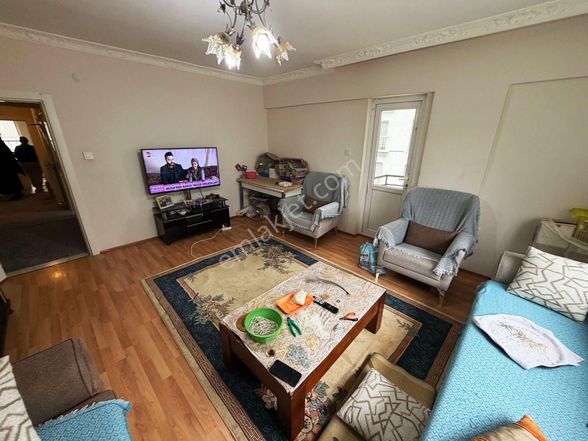 Kent'ten Cadde Dibi 1.kat Çift Balkon Full Yapılı 3+1 Daire - Görsel 14