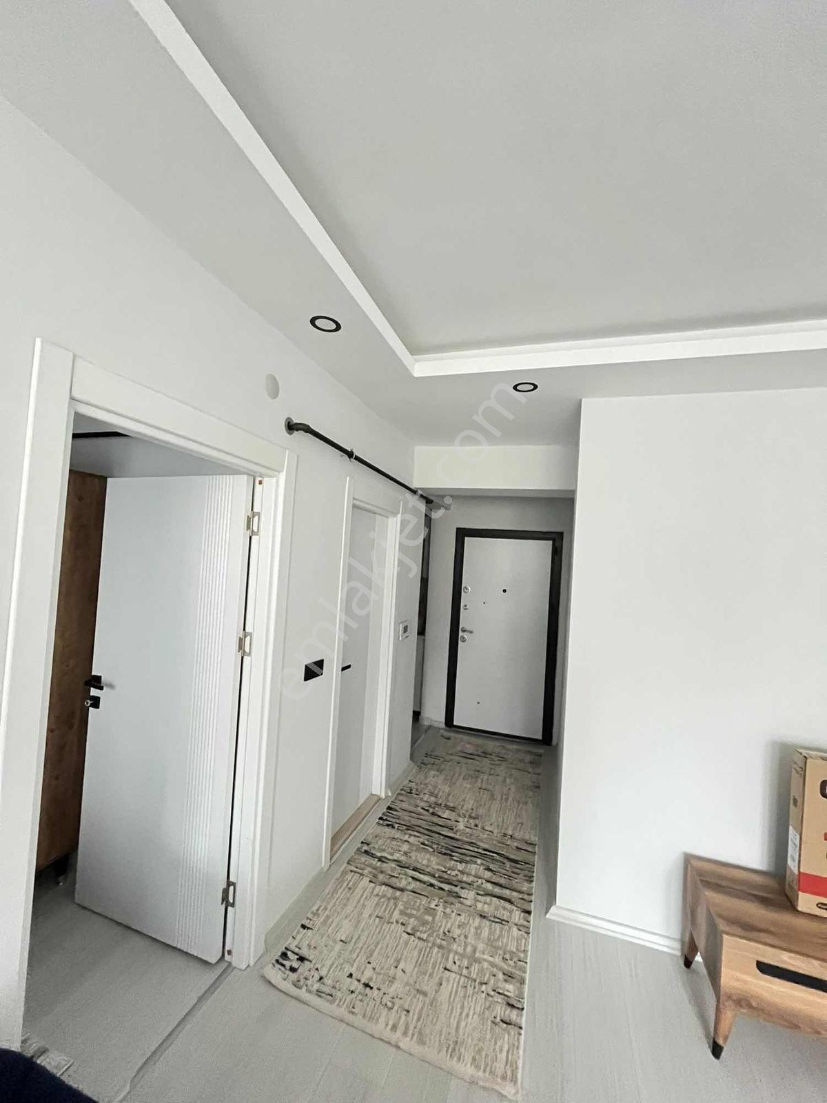 Üniversite Mah.de Lüks Eşyalı 2+0 Kiralık Daire - Görsel 13
