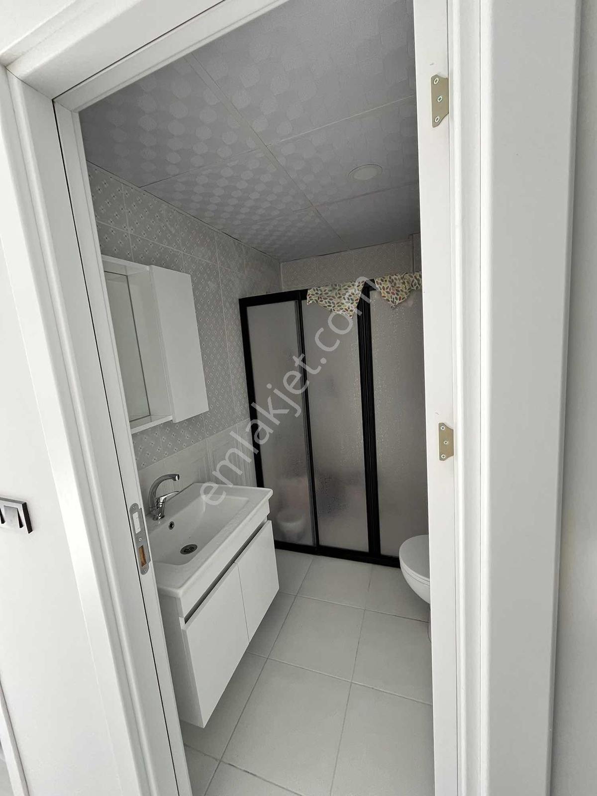 Üniversite Mah.de Lüks Eşyalı 2+0 Kiralık Daire - Görsel 3