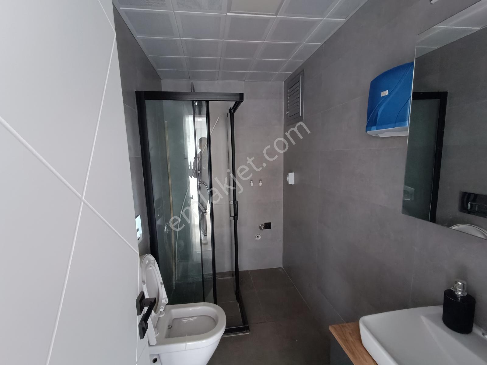 Uysal Boulevard Da Cadde Cephe Kiralık 1+1 Daire - Görsel 3