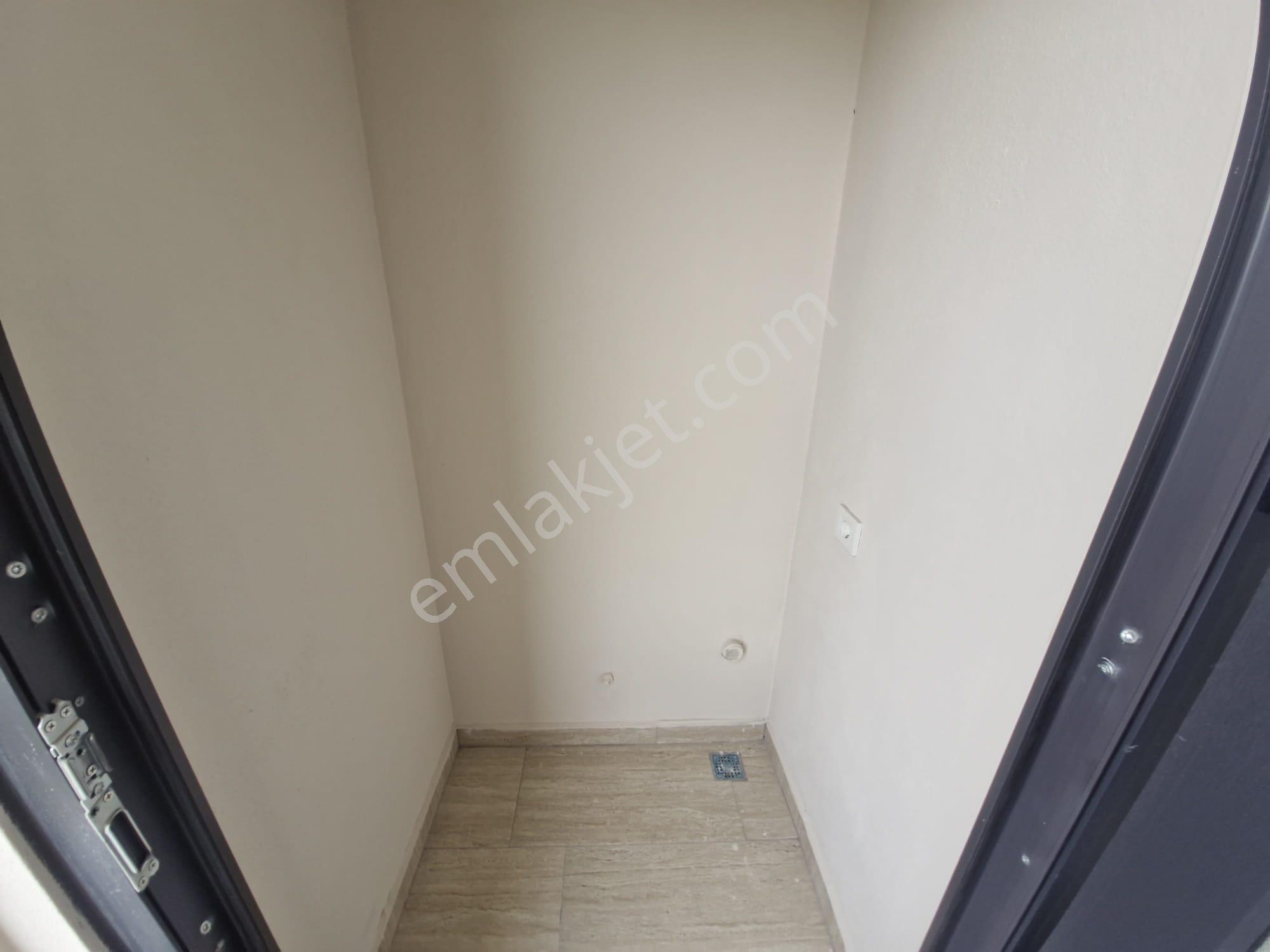 Karasu Çarşı Merkezde 2+1 Sıfır Lüxs Daire (geniş M²) - Görsel 11
