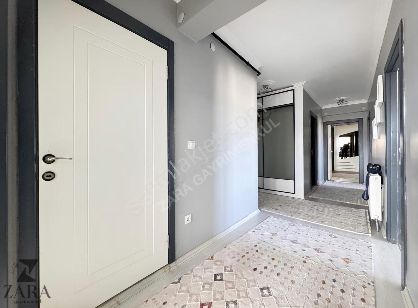 ▄zara▄fahri Korutürk Mh Teraslı Manzaralı 130m² 3+1 Site Dairesi - Görsel 6