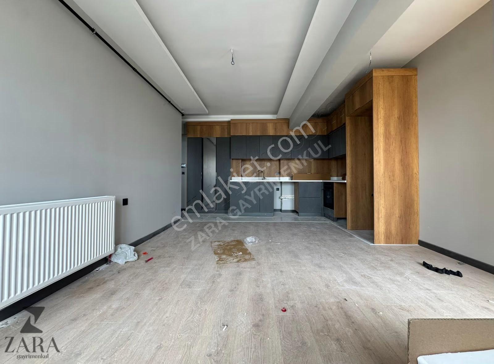 ▄zara▄cengizhan Mh En Pretijli Sitesi Cadde Loftta Manzaralı 2+1 - Görsel 26