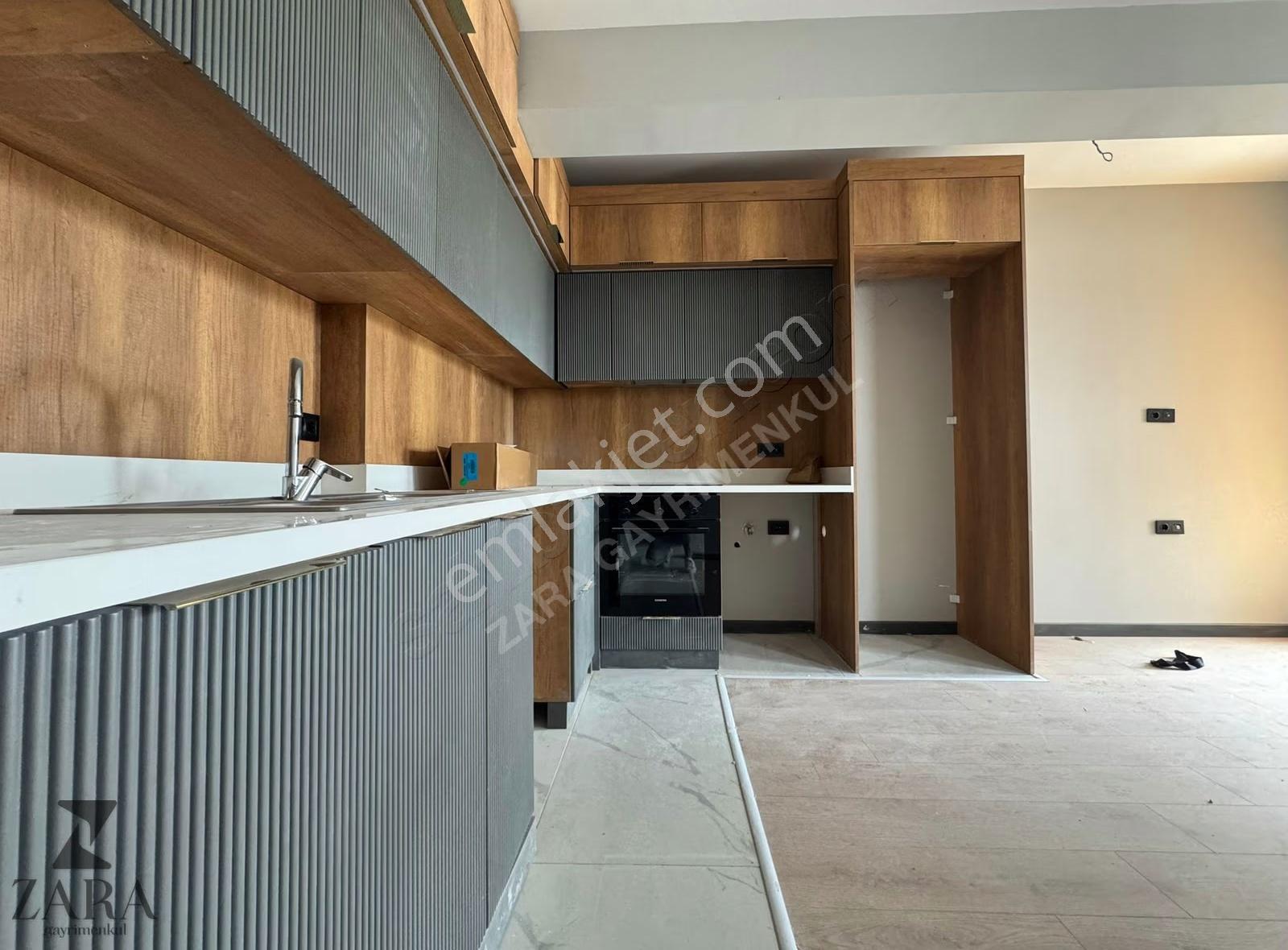 ▄zara▄cengizhan Mh En Pretijli Sitesi Cadde Loftta Manzaralı 2+1 - Görsel 23