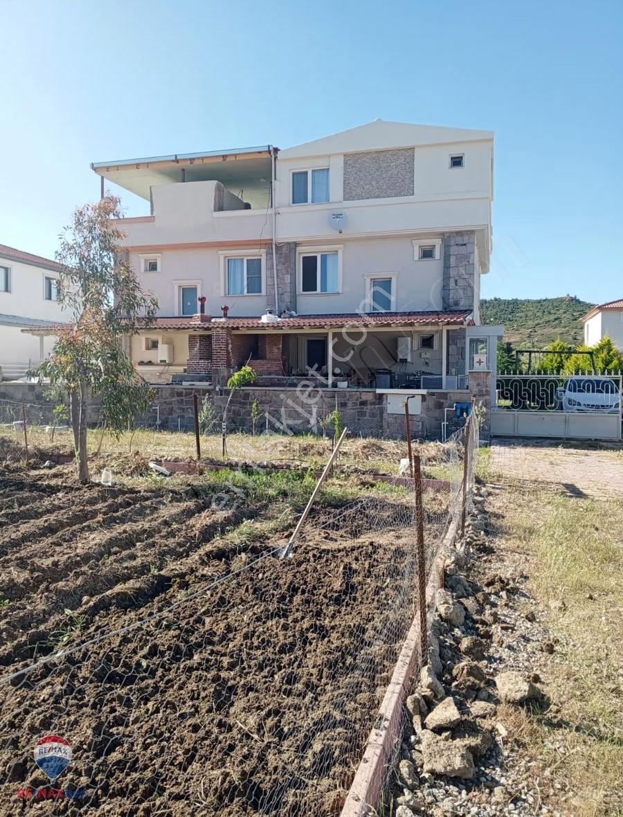 21 Foça Yeni Bağarasında Satılık Arsa - Görsel 18