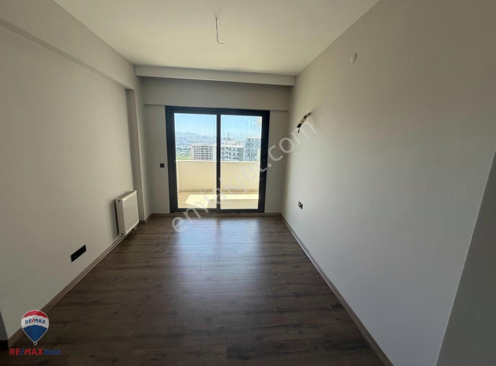 27 Menemen Kuzeyşehirde Prestijli Site İçerisinde 3+1 Lüks Daire - Görsel 10