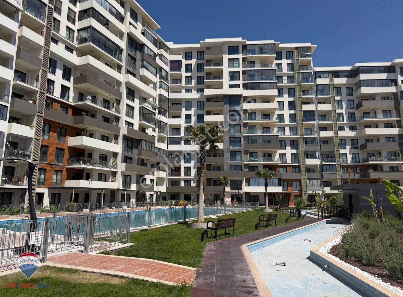 27 Menemen Kuzeyşehirde Prestijli Site İçerisinde 3+1 Lüks Daire - Görsel 3