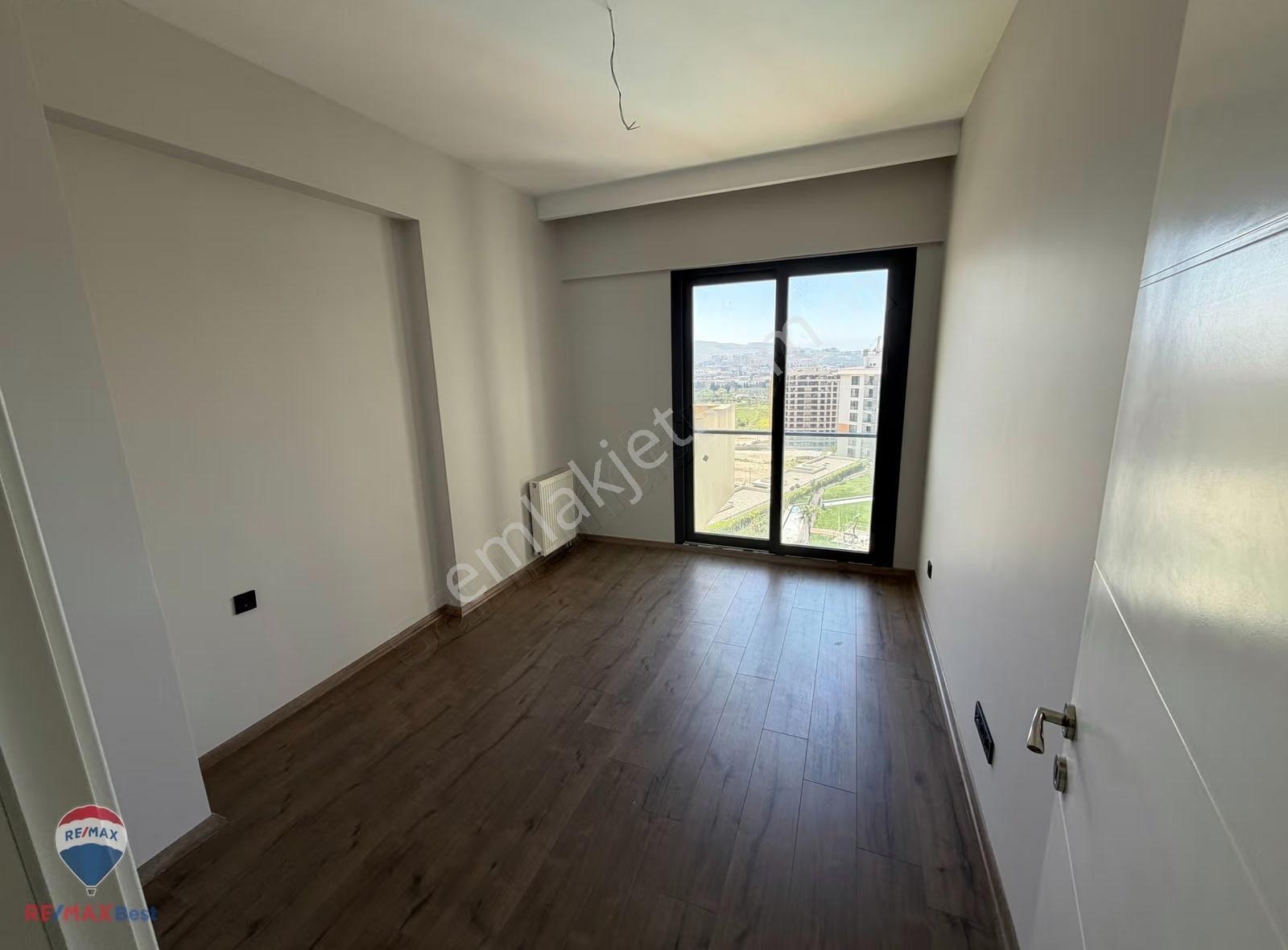 27 Menemen Kuzeyşehirde Prestijli Site İçerisinde 3+1 Lüks Daire - Görsel 21