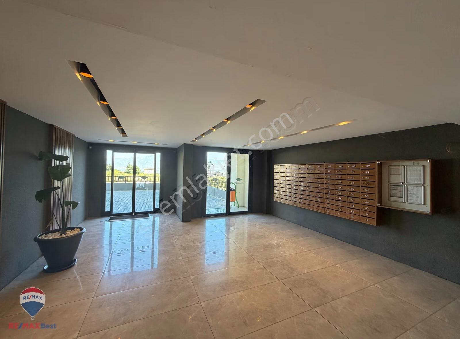 27 Menemen Kuzeyşehirde Prestijli Site İçerisinde 3+1 Lüks Daire - Görsel 20