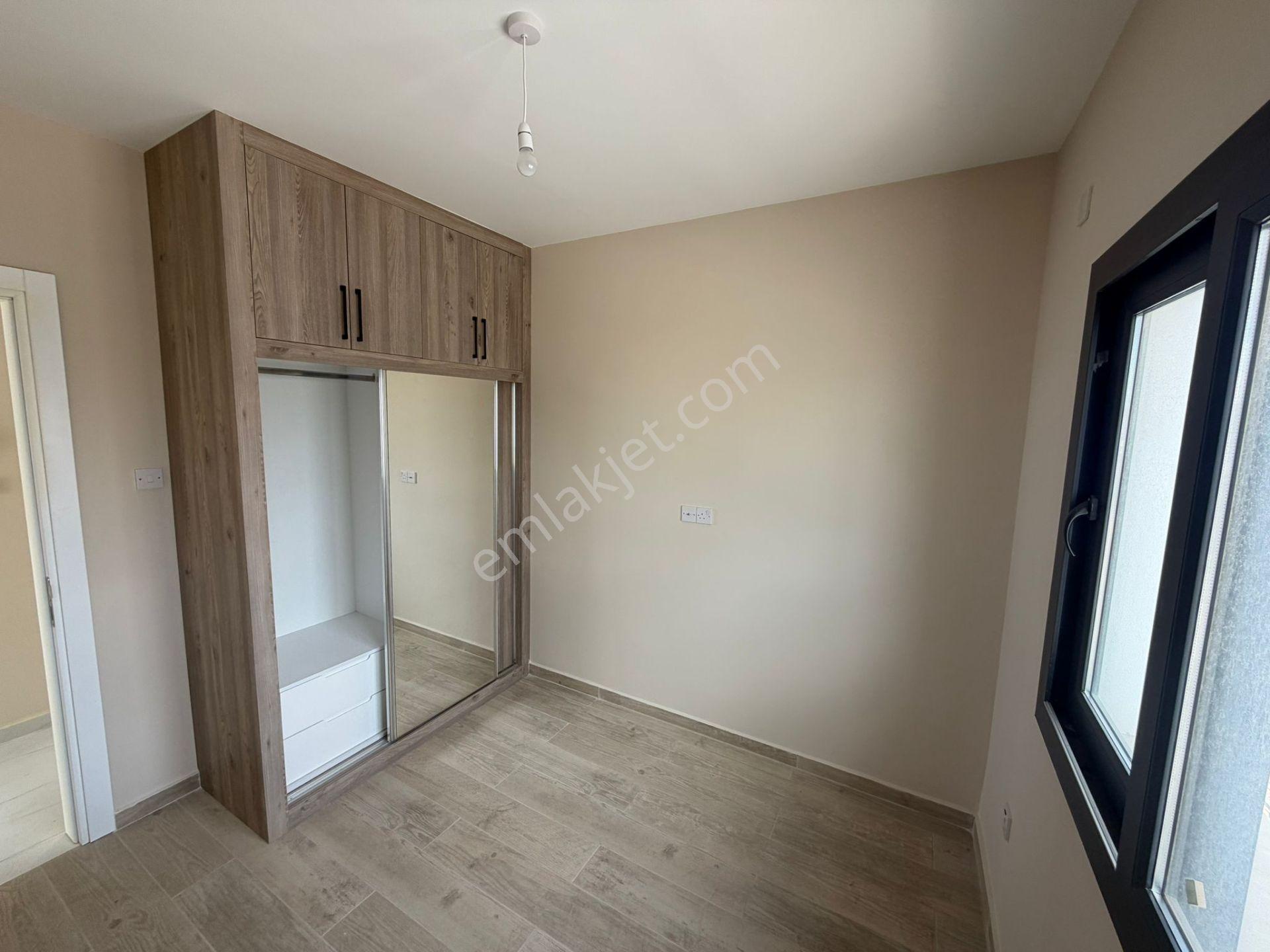 Kuzey Kıbrıs Yeniboğaziçi Bölgesinde Satılık Sıfır 3+1 Villa - Görsel 16