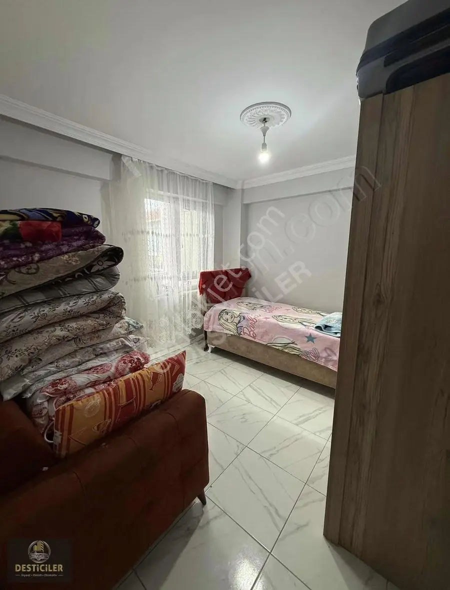 Ad- 71 Evler Mahallesi 2+0 70 M2 Özel Garajlı Geniş Daire - Görsel 2