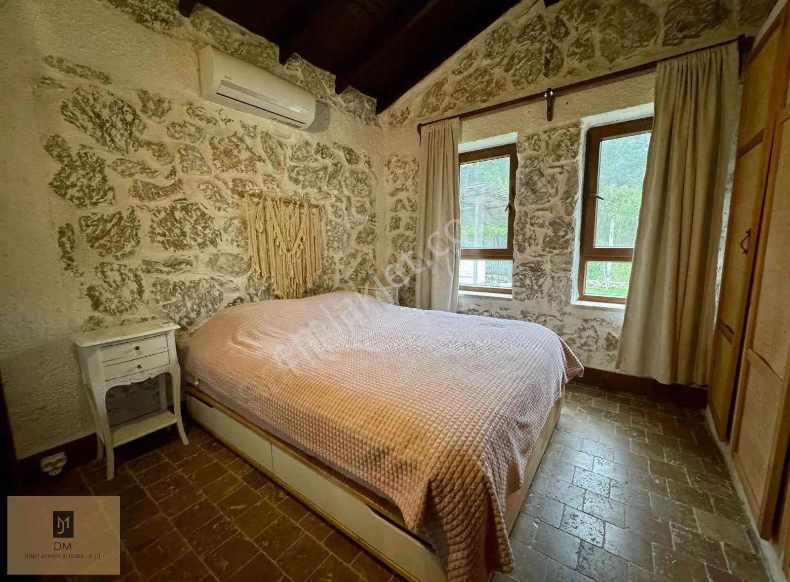 Gökçe Uçurtma Countryde 390 M² Arsalı Tam Müstakil, Taş Ev - Görsel 15