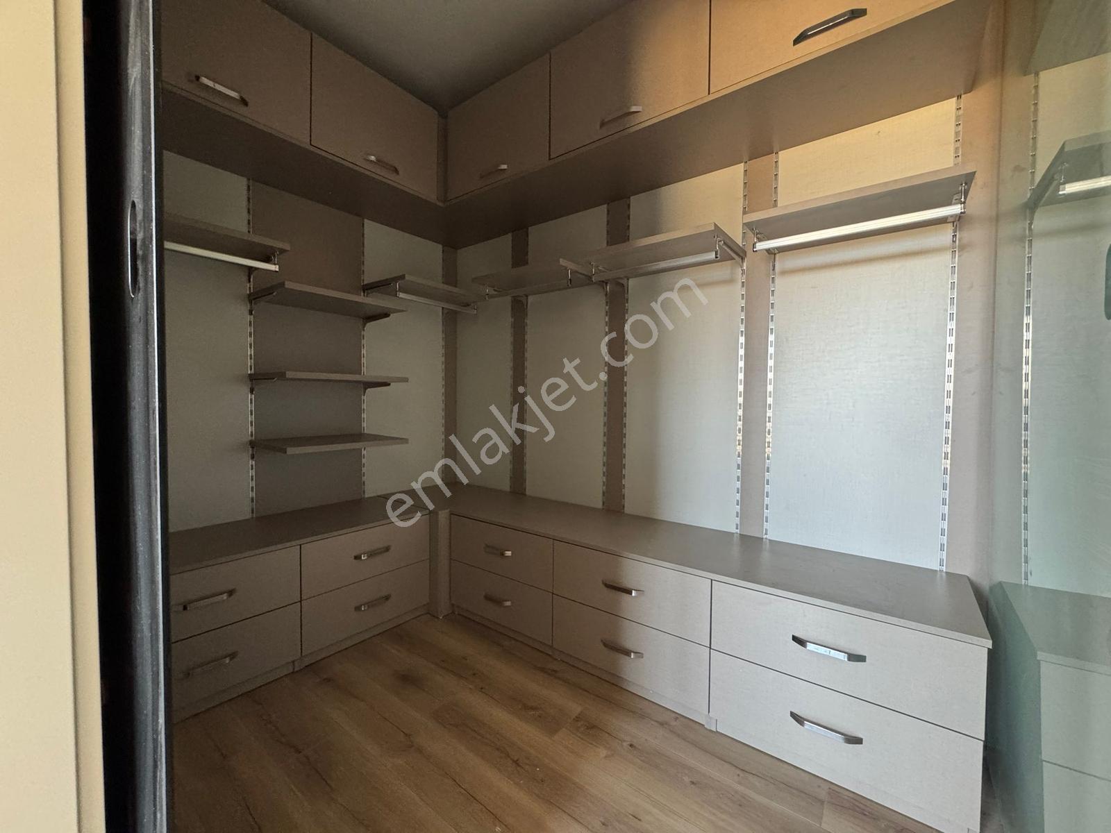 Ovacık'da Ödüllü Proje De Yüksek Kat Sosyal Donatılı 4+1 Kiralık - Görsel 22