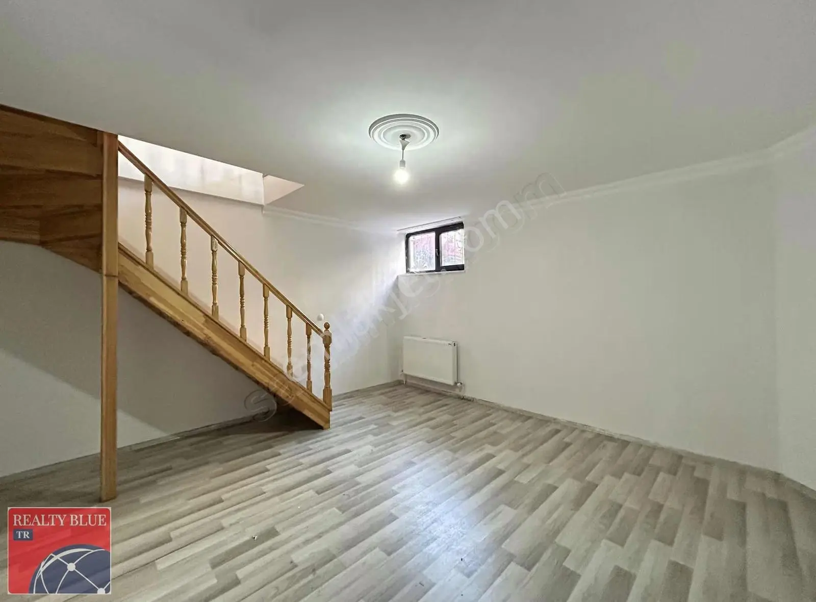 Abdurrahmangazi Mh. Hastahaneye Komşu Açık Otoparklı 2+1 Kiralık - Görsel 2